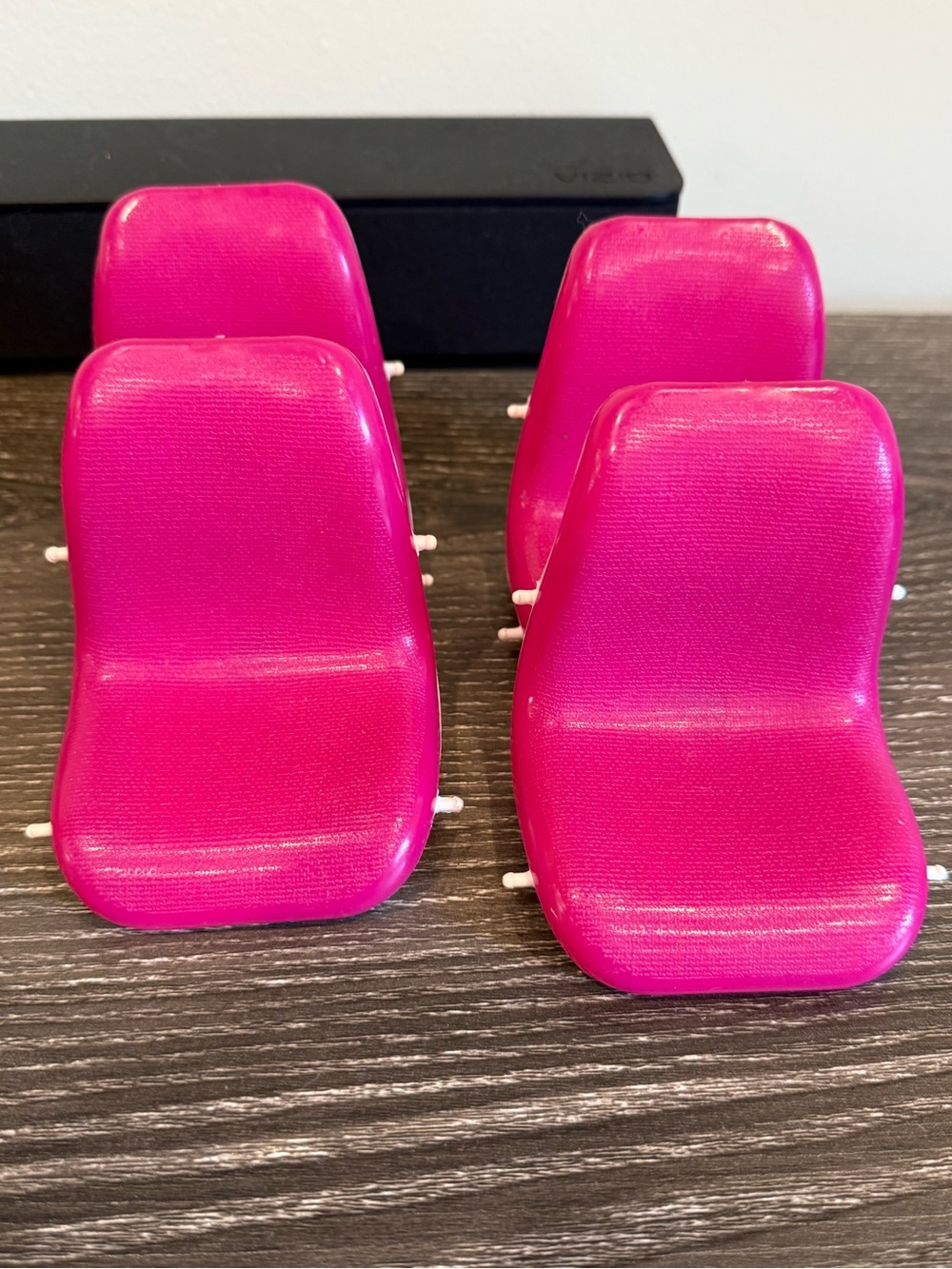 Barbie 1970’s pink chairs Vintage furniture dream house patio set